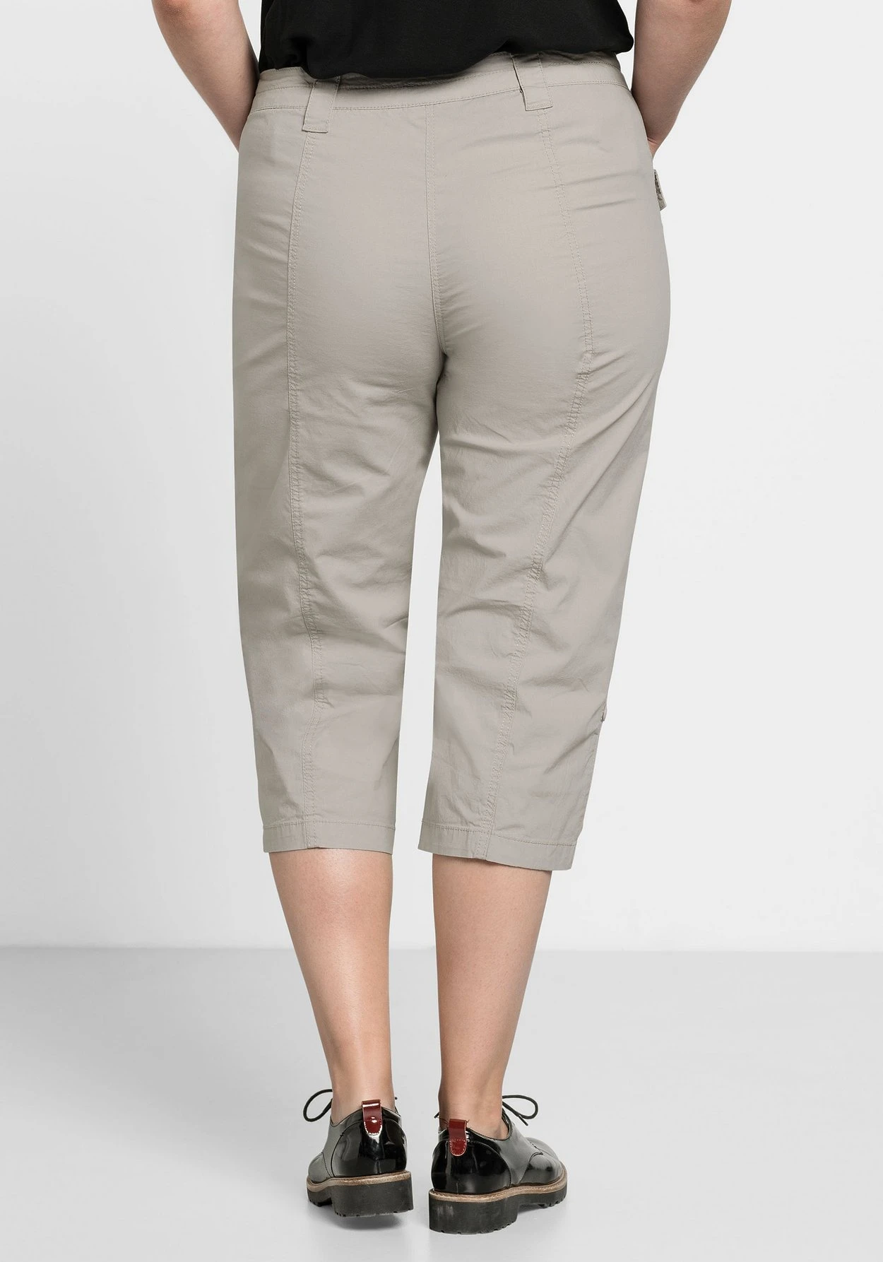 Sheego Gerade 3/4-Hose Mit Krempelfunktion 5 Sheego Gerade 3/4-Hose Mit Krempelfunktion – Bild 3