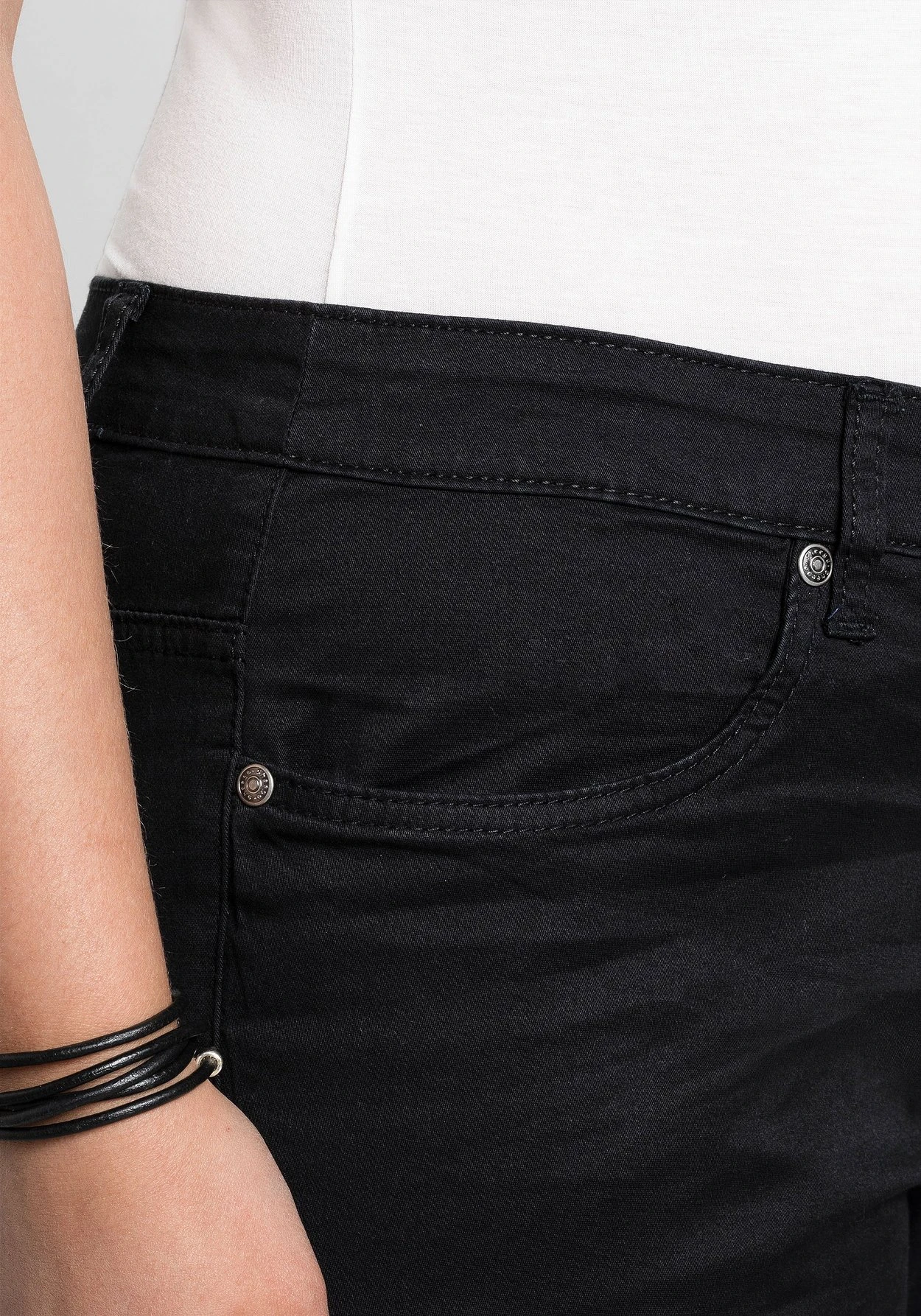 Sheego Schmale Stretchhose Aus Baumwoll-Twill 8 Sheego Schmale Stretchhose Aus Baumwoll-Twill – Bild 6