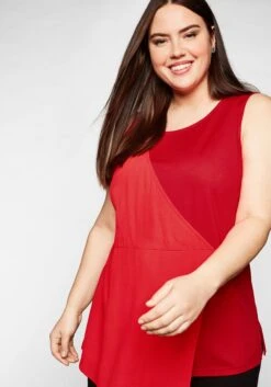 Sheego Top In Layer- Und Wickeloptik, Im Materialmix 13 Sheego Top In Layer- Und Wickeloptik, Im Materialmix -Sheego Verkaufsgeschäft 13890301998 03U77 00 SH