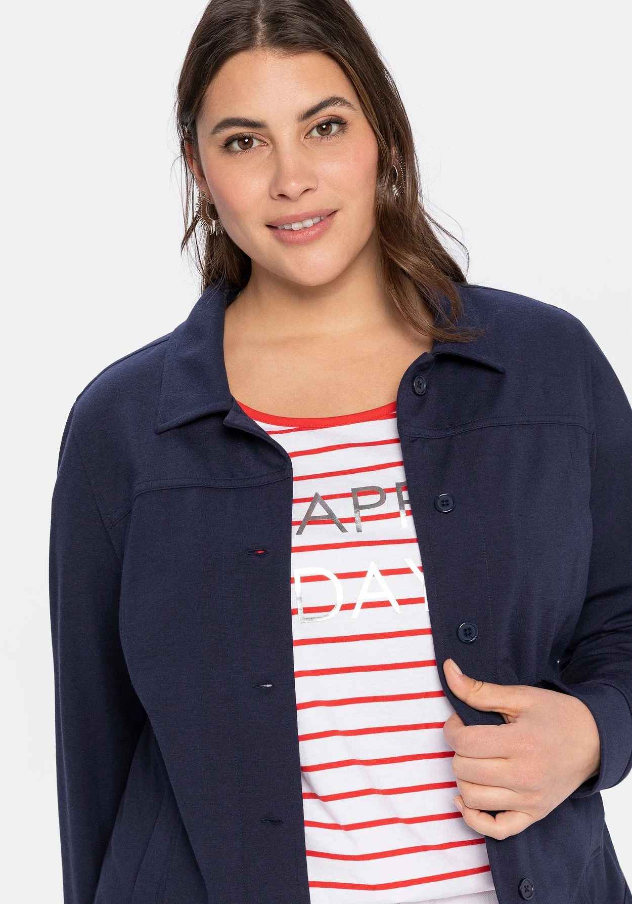 Sheego Kurzjacke Aus Interlock, Leicht Tailliert 7 Sheego Kurzjacke Aus Interlock, Leicht Tailliert – Bild 5