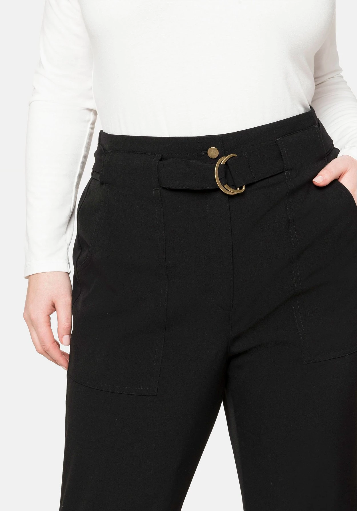 Sheego Joggpants Im Cargostil, Mit High-Waist-Bund 9 Sheego Joggpants Im Cargostil, Mit High-Waist-Bund – Bild 7