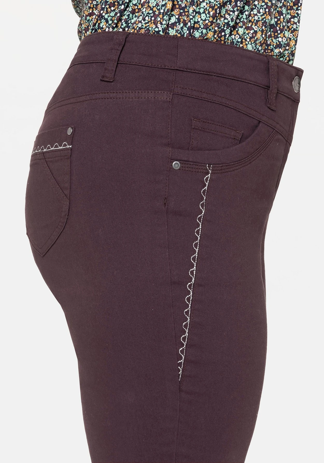 Sheego Schmale Hose Aus Stretch-Twill, In Ankle-Länge 9 Sheego Schmale Hose Aus Stretch-Twill, In Ankle-Länge – Bild 7