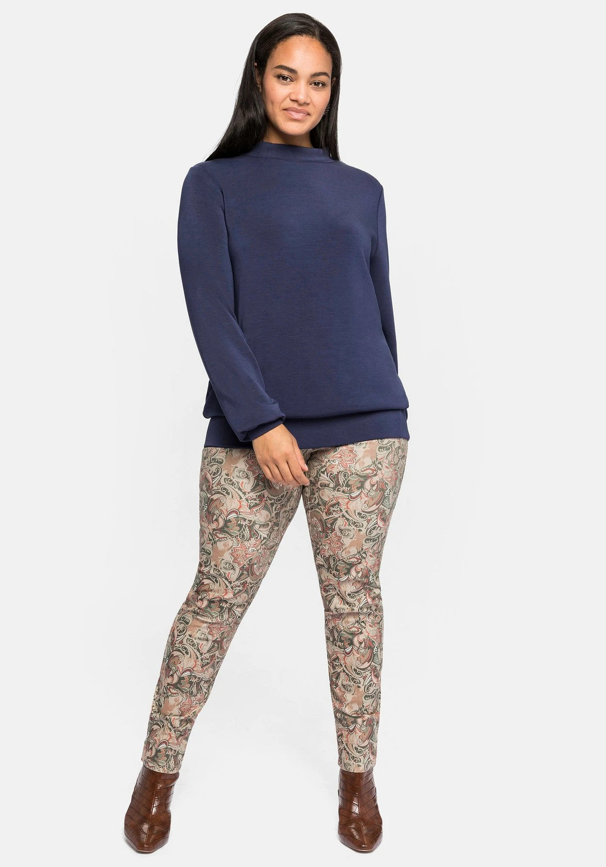 Sheego Schmale Wendehose, Uni Und Mit Druck 7 Sheego Schmale Wendehose, Uni Und Mit Druck – Bild 5