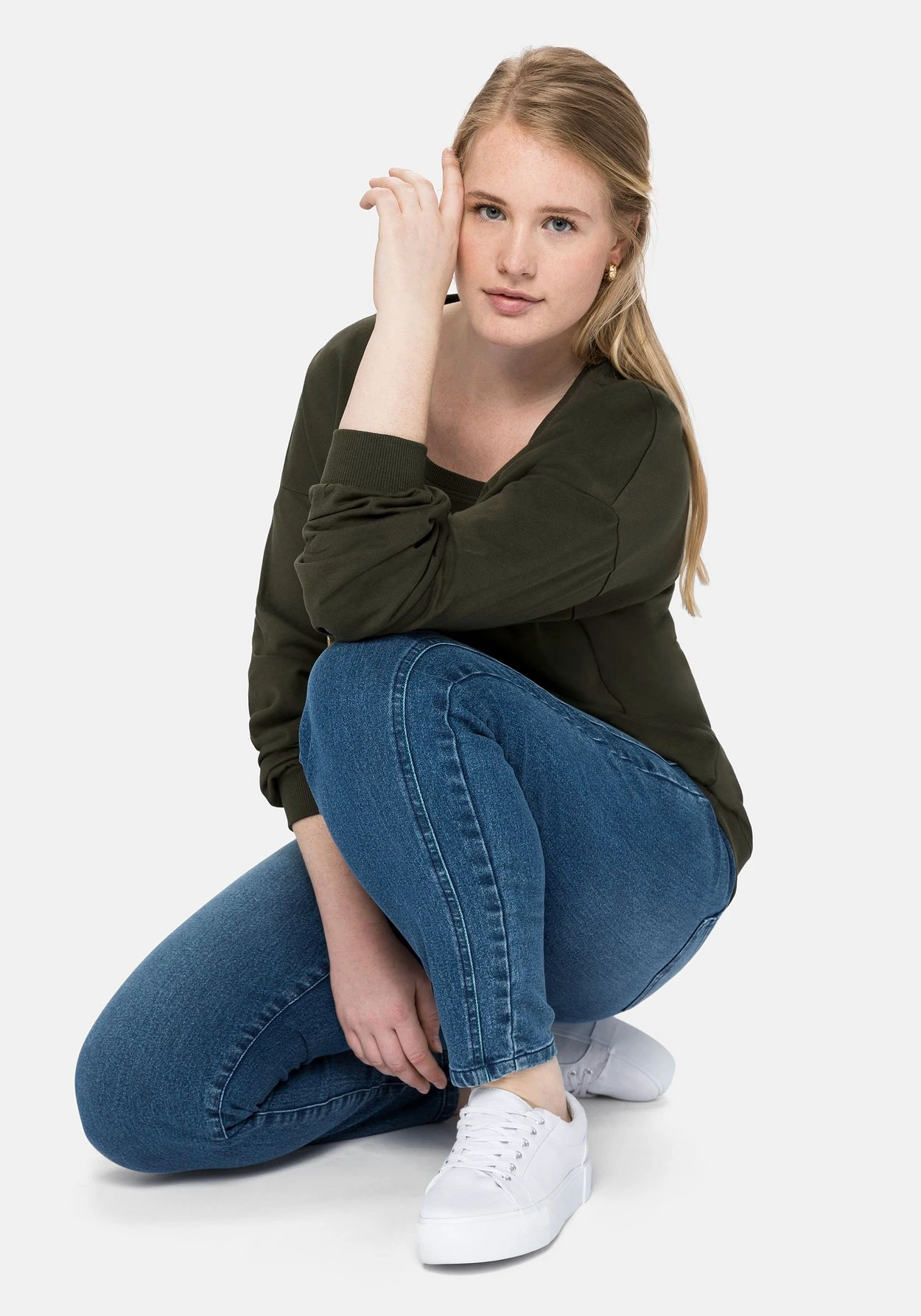 Sheego Slim Jeans Mit Vorverlegter Teilungsnaht 10 Sheego Slim Jeans Mit Vorverlegter Teilungsnaht – Bild 8