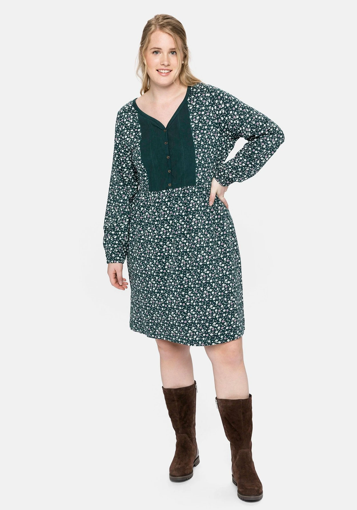 Sheego Jerseykleid Mit Bluseneinsatz Vorn, In Kniefreier Länge 7 Sheego Jerseykleid Mit Bluseneinsatz Vorn, In Kniefreier Länge – Bild 5