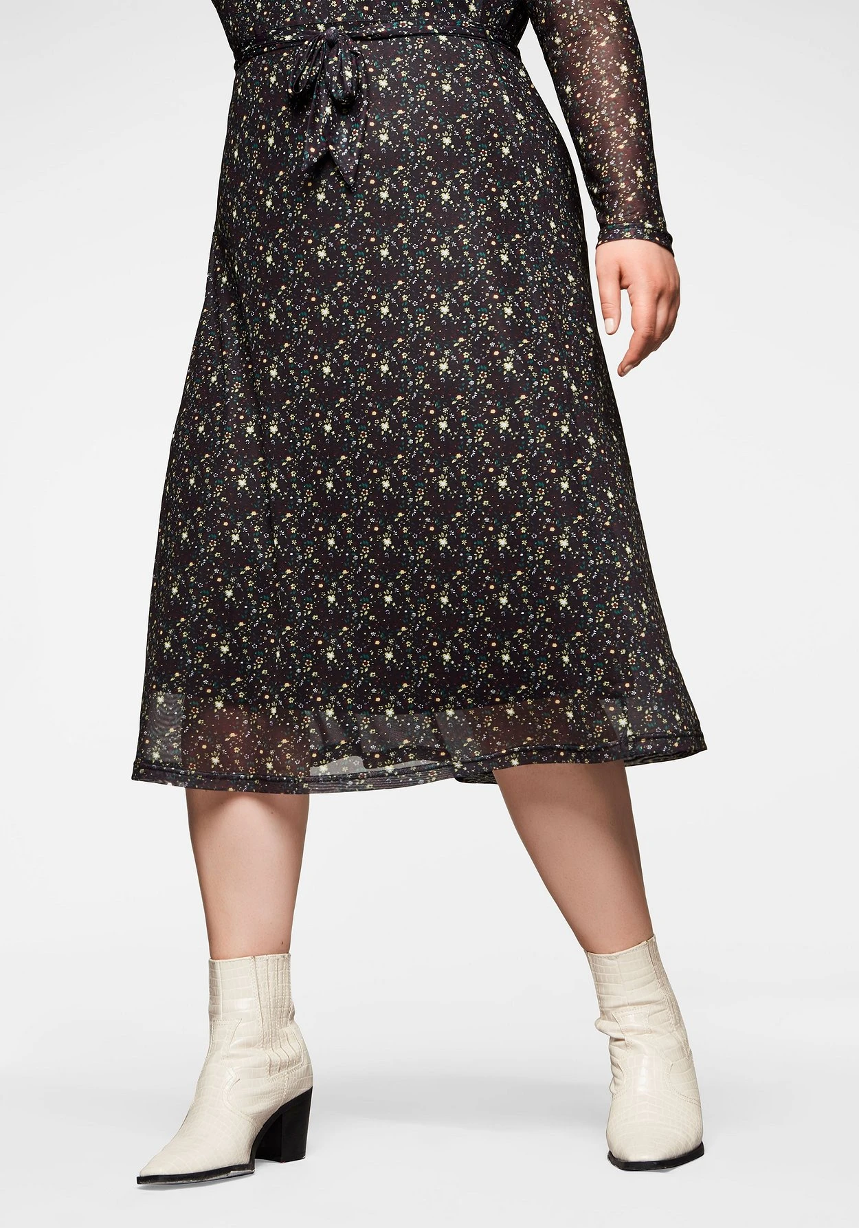 Sheego Mesh-Kleid Mit Millefleurs-Druck Und Bindegürtel 8 Sheego Mesh-Kleid Mit Millefleurs-Druck Und Bindegürtel – Bild 6