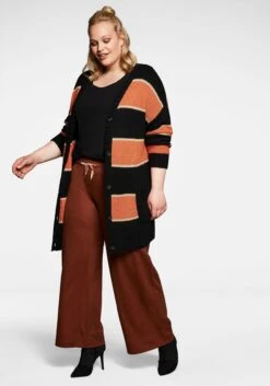 Sheego Weite Joggpants Mit Cargotaschen Aus Samt 14 Sheego Weite Joggpants Mit Cargotaschen Aus Samt -Sheego Verkaufsgeschäft 14104300337 0451D 01 SH