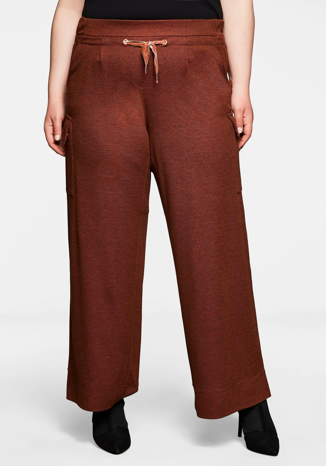 Sheego Weite Joggpants Mit Cargotaschen Aus Samt 3 Sheego Weite Joggpants Mit Cargotaschen Aus Samt