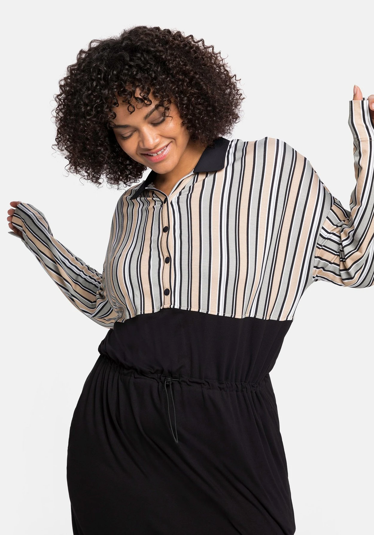 Sheego Blusenkleid Mit Knopfleiste Und Streifen 7 Sheego Blusenkleid Mit Knopfleiste Und Streifen – Bild 5