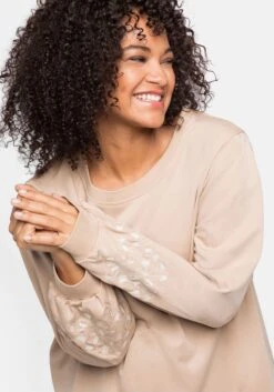 Sheego Langarmshirt Mit Stickerei Am Ärmel 12 Sheego Langarmshirt Mit Stickerei Am Ärmel -Sheego Verkaufsgeschäft 14187000539 049JR 02 SH