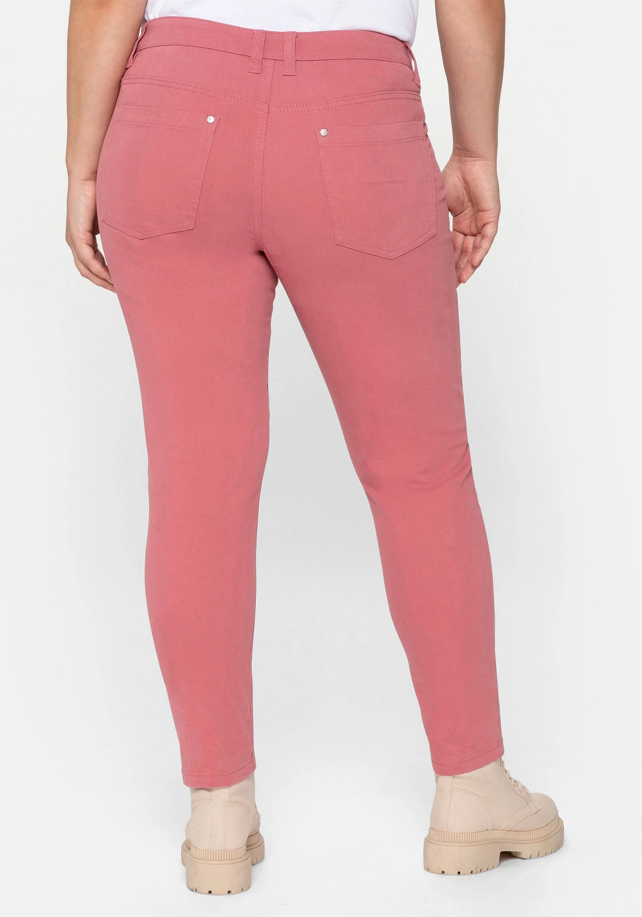 Schmale Twill-Hose In Samtig-weicher Qualität 5 Schmale Twill-Hose In Samtig-weicher Qualität – Bild 3