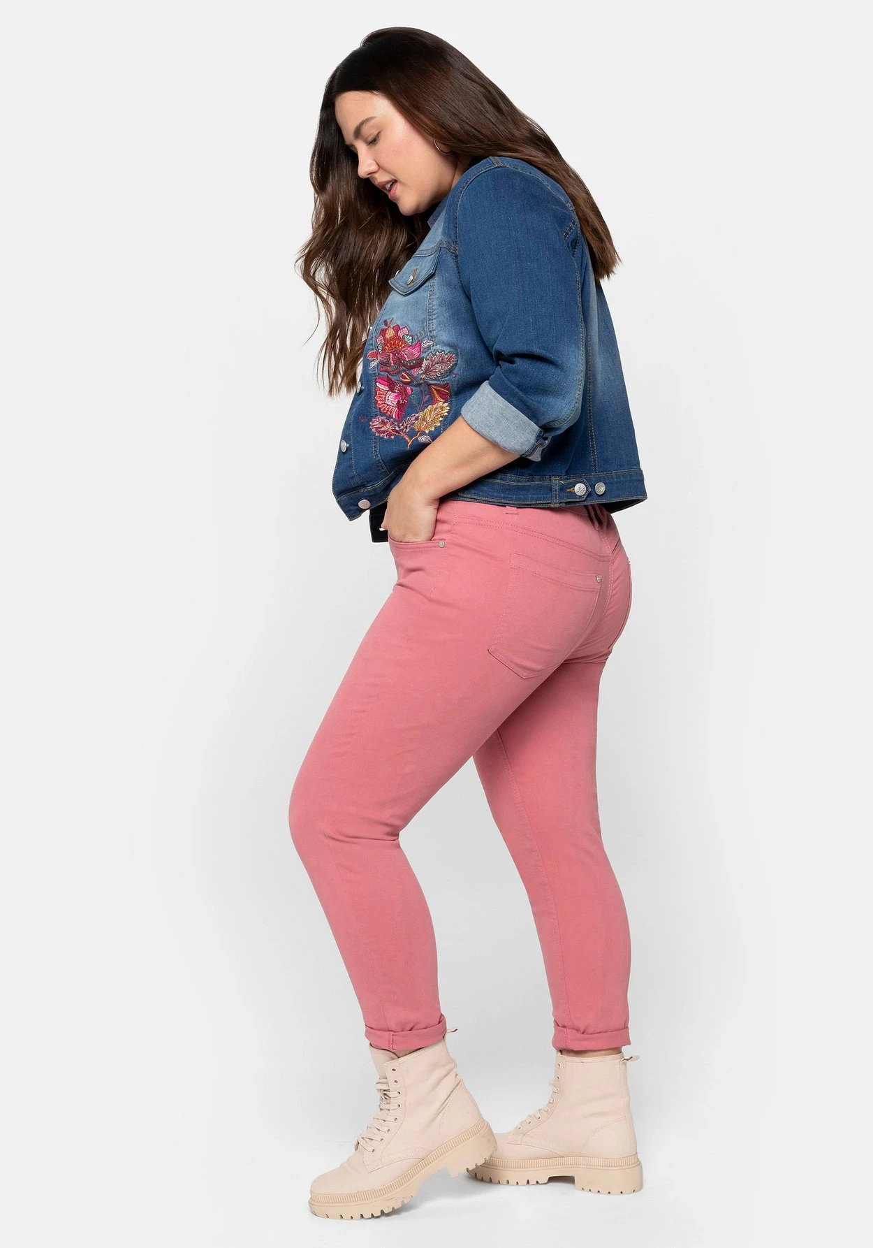 Schmale Twill-Hose In Samtig-weicher Qualität 10 Schmale Twill-Hose In Samtig-weicher Qualität – Bild 8