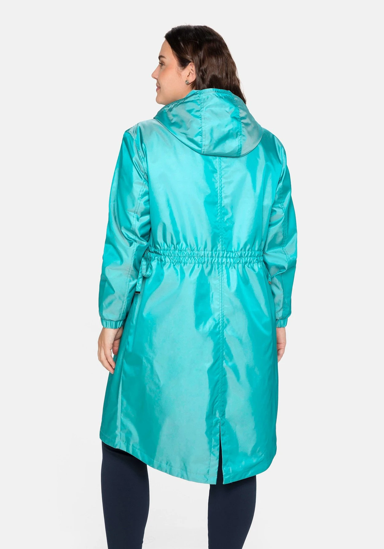 Sheego Übergangsmantel In Schimmernder Two-Tone-Optik 4 Sheego Übergangsmantel In Schimmernder Two-Tone-Optik – Bild 2