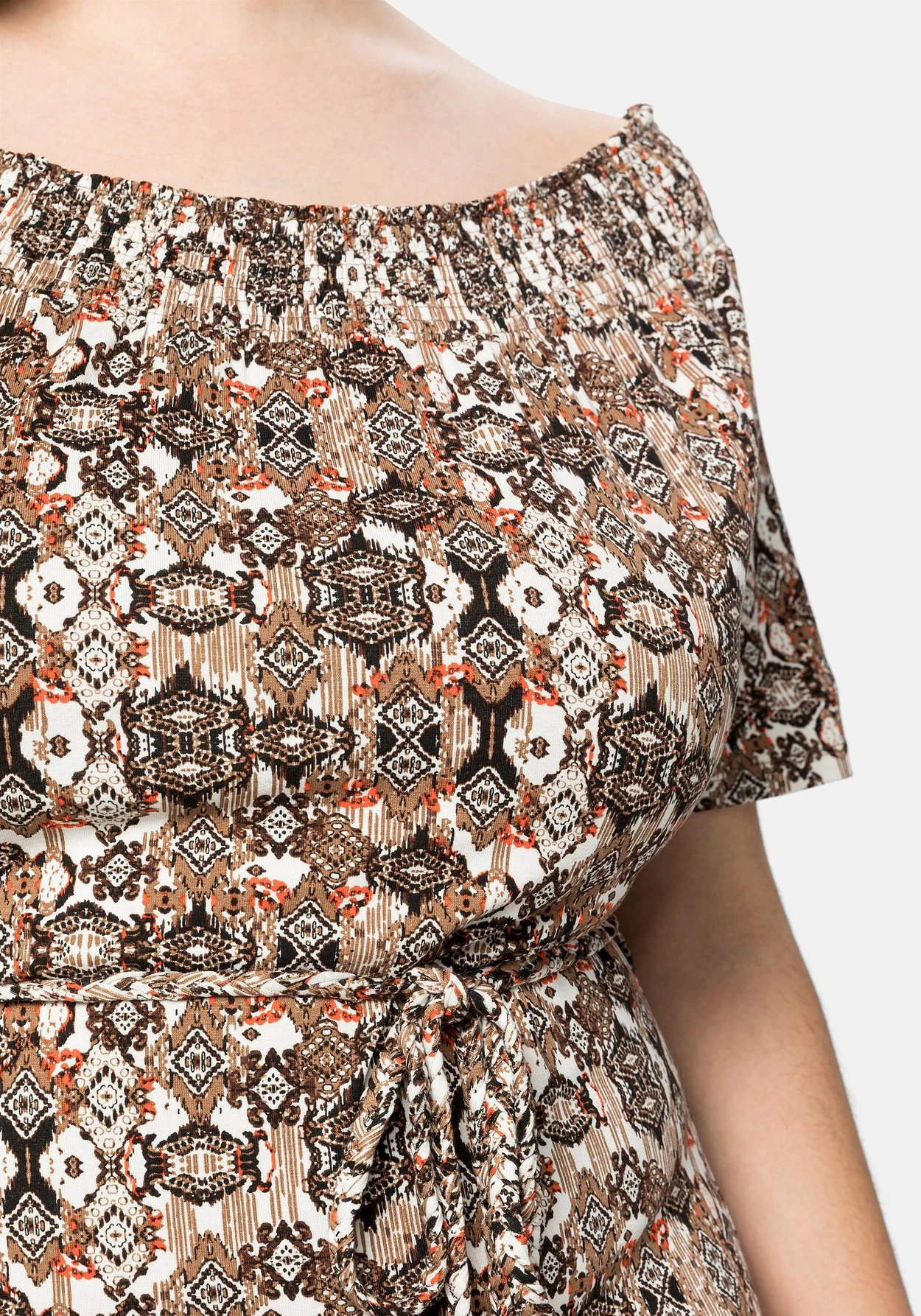 Sheego Strandkleid Mit Bindeband Und Carmenausschnitt 7 Sheego Strandkleid Mit Bindeband Und Carmenausschnitt – Bild 5