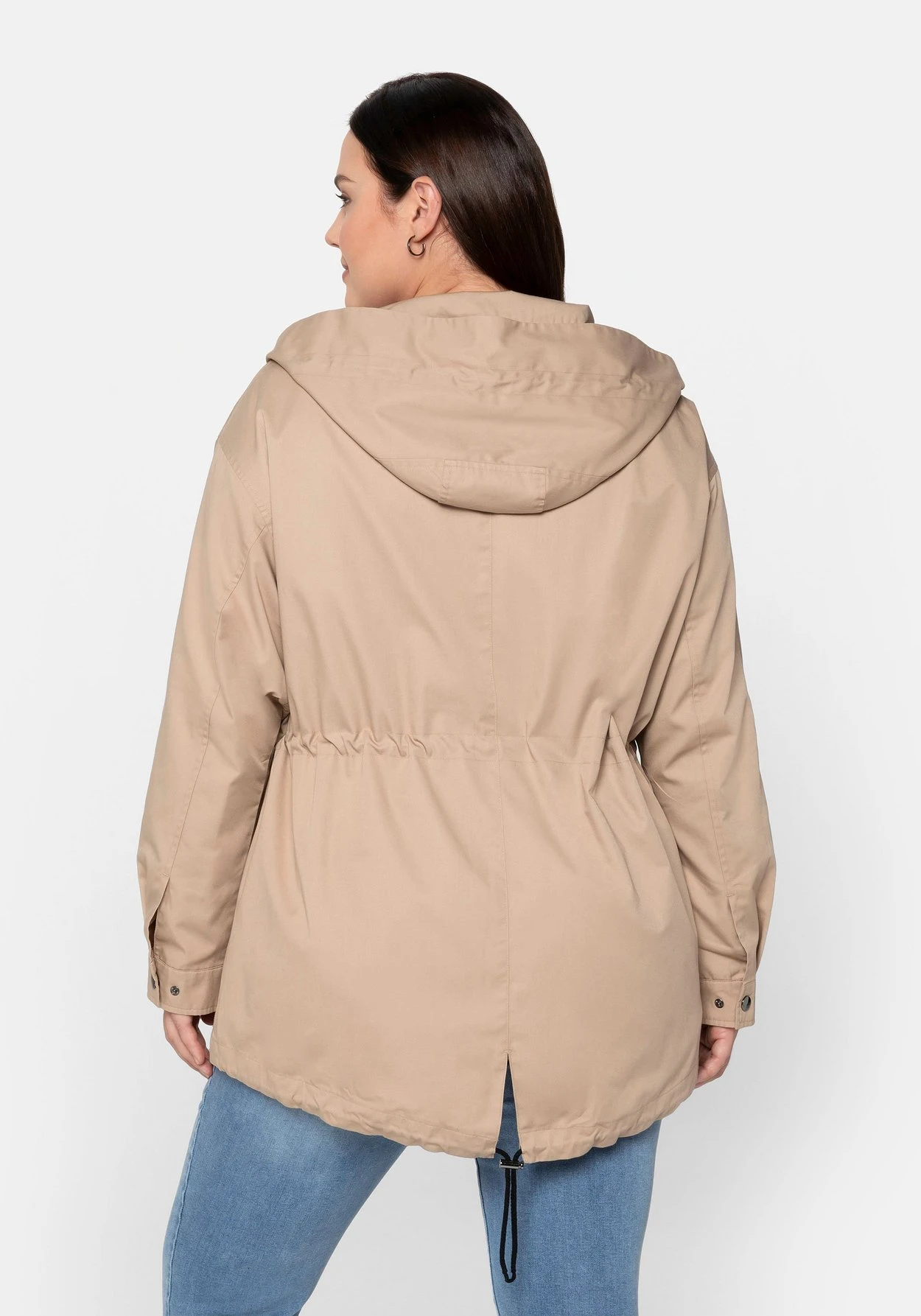 Sheego Leichte Kapuzen-Outdoorjacke, Wasserabweisend 4 Sheego Leichte Kapuzen-Outdoorjacke, Wasserabweisend – Bild 2