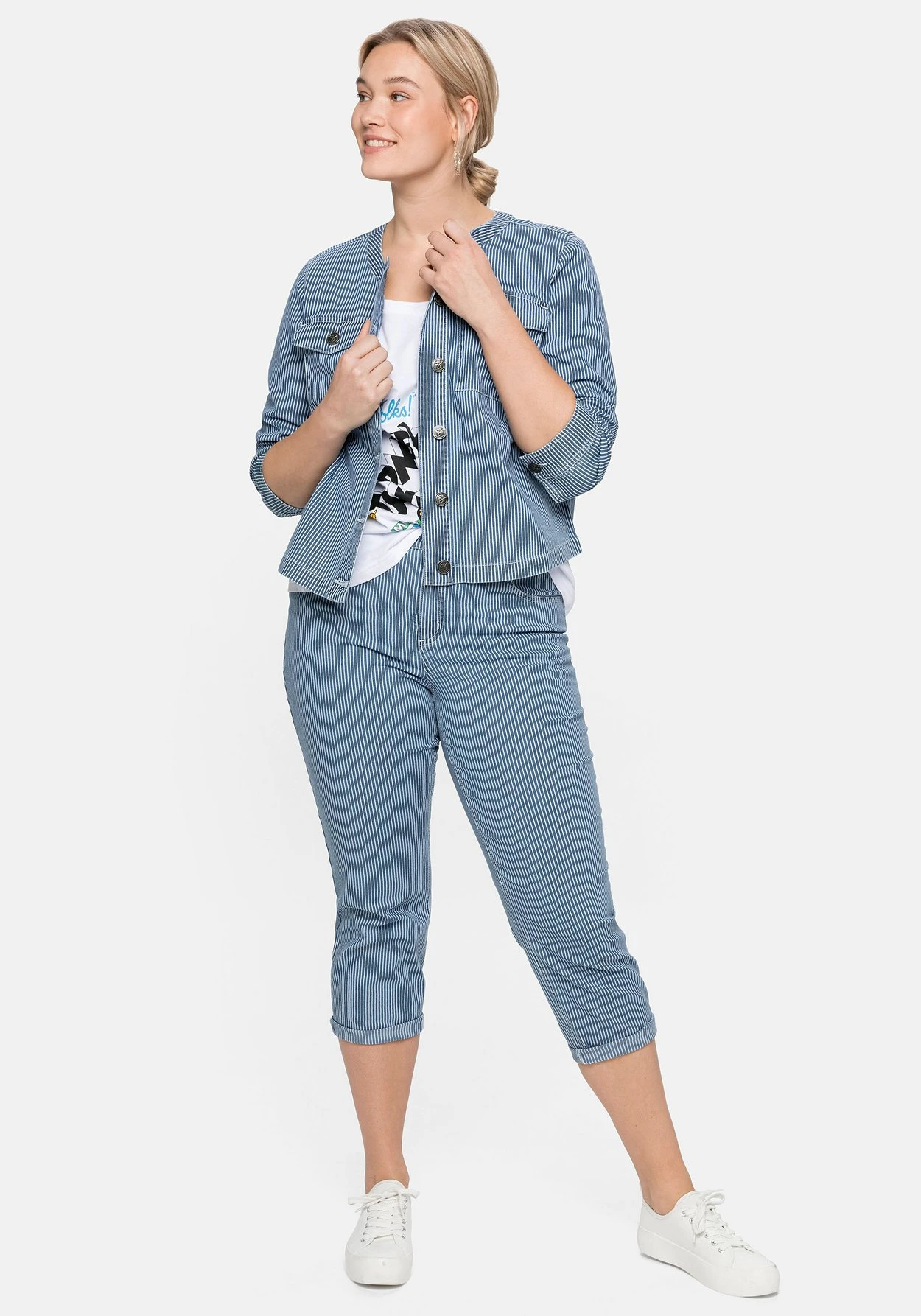 Sheego Jeansjacke Mit Streifen,in Kragenloser Form 6 Sheego Jeansjacke Mit Streifen,in Kragenloser Form – Bild 4