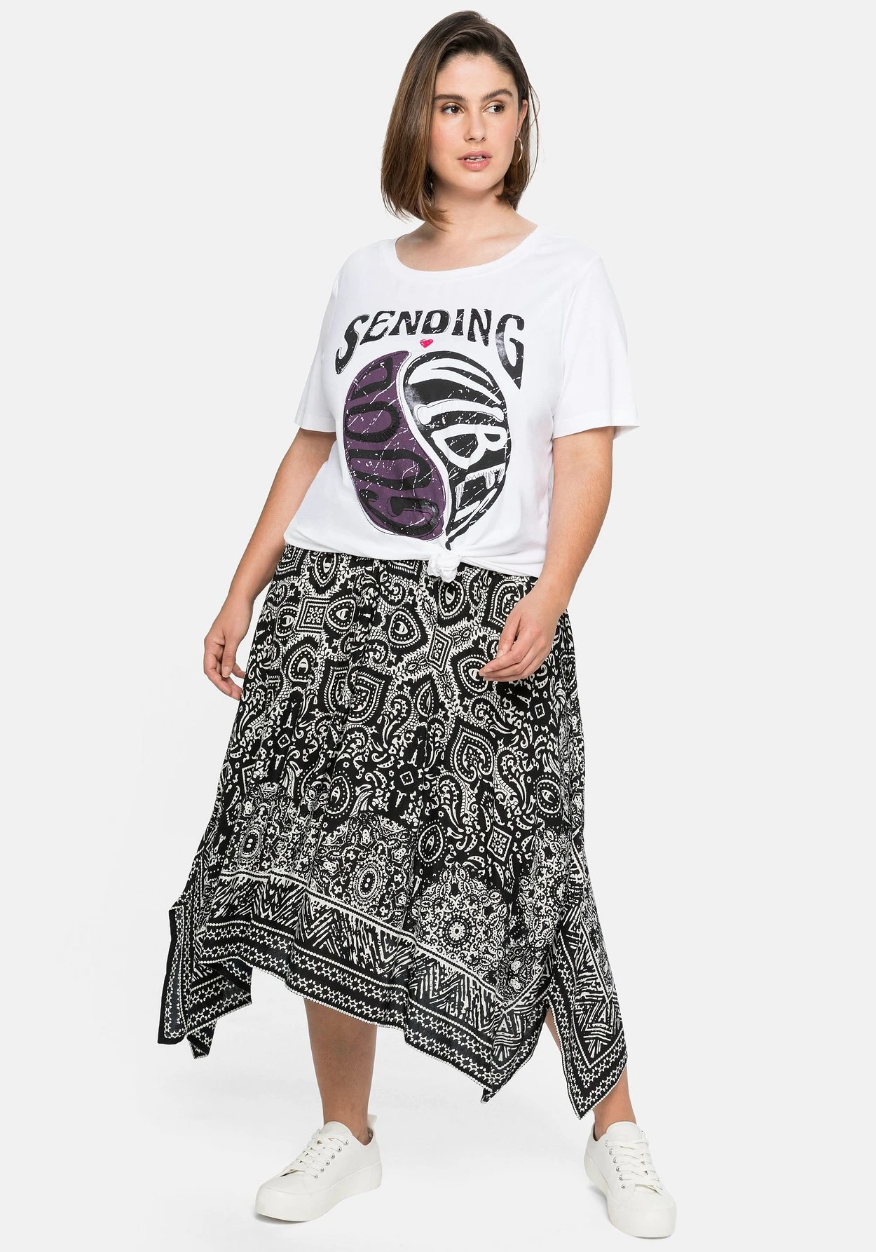 Shirt Mit Frontdruck Und Stickerei 6 Shirt Mit Frontdruck Und Stickerei – Bild 4