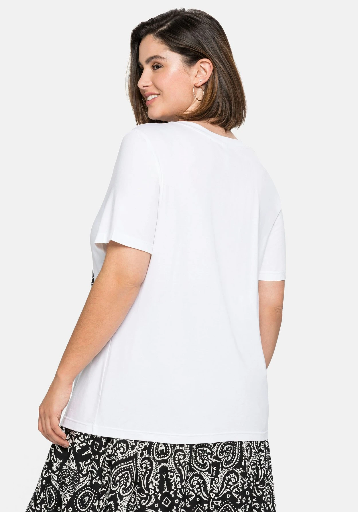 Shirt Mit Frontdruck Und Stickerei 4 Shirt Mit Frontdruck Und Stickerei – Bild 2