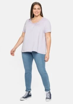 Sheego Shirt Mit Dezenter Spitze Und Raffung Am Ausschnitt 11 Sheego Shirt Mit Dezenter Spitze Und Raffung Am Ausschnitt -Sheego Verkaufsgeschäft 14385000243 04BNU 02 SH