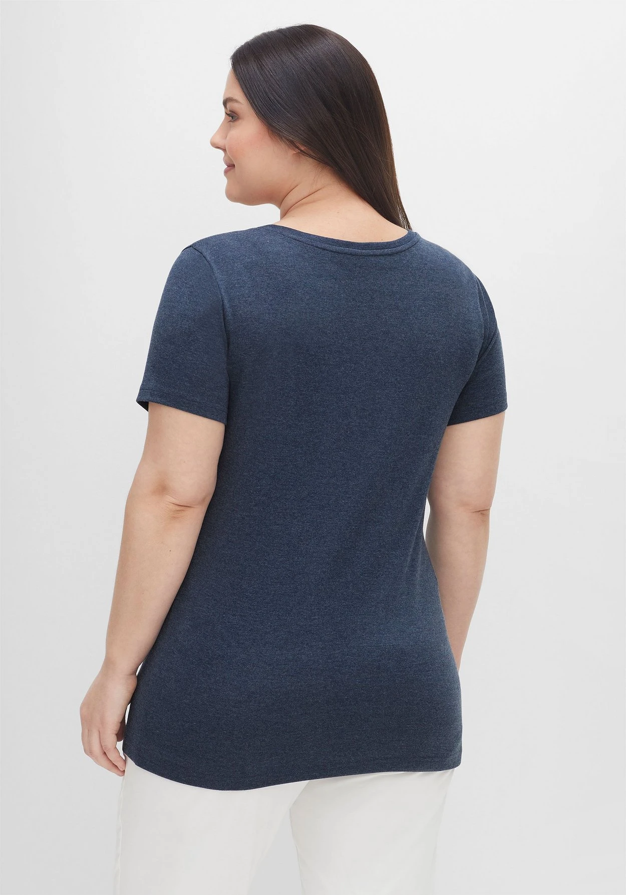 Sheego Shirts Mit V-Ausschnitt, Im Doppelpack 4 Sheego Shirts Mit V-Ausschnitt, Im Doppelpack – Bild 2