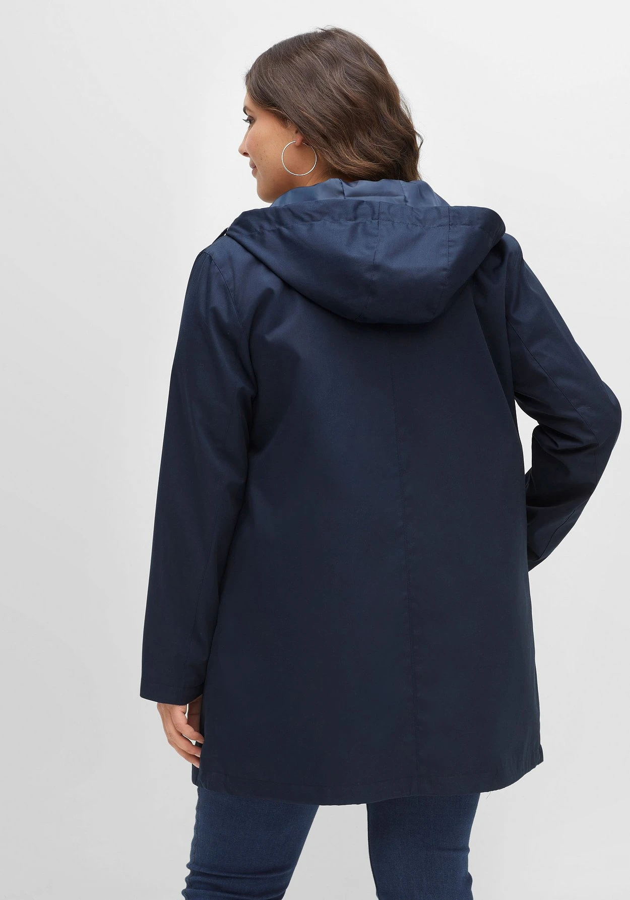 Sheego Übergangsjacke In A-Linie, Mit Kapuze Und Reißverschluss 4 Sheego Übergangsjacke In A-Linie, Mit Kapuze Und Reißverschluss – Bild 2