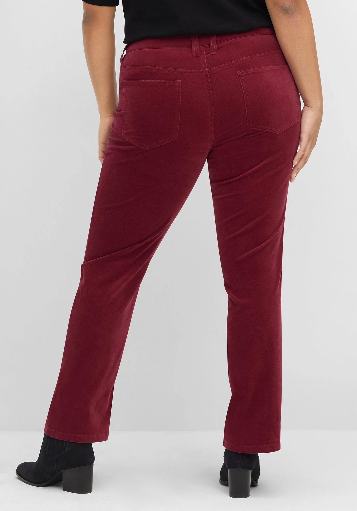 Gerade Samthose In Weicher, Elastischer Qualität 5 Gerade Samthose In Weicher, Elastischer Qualität – Bild 3