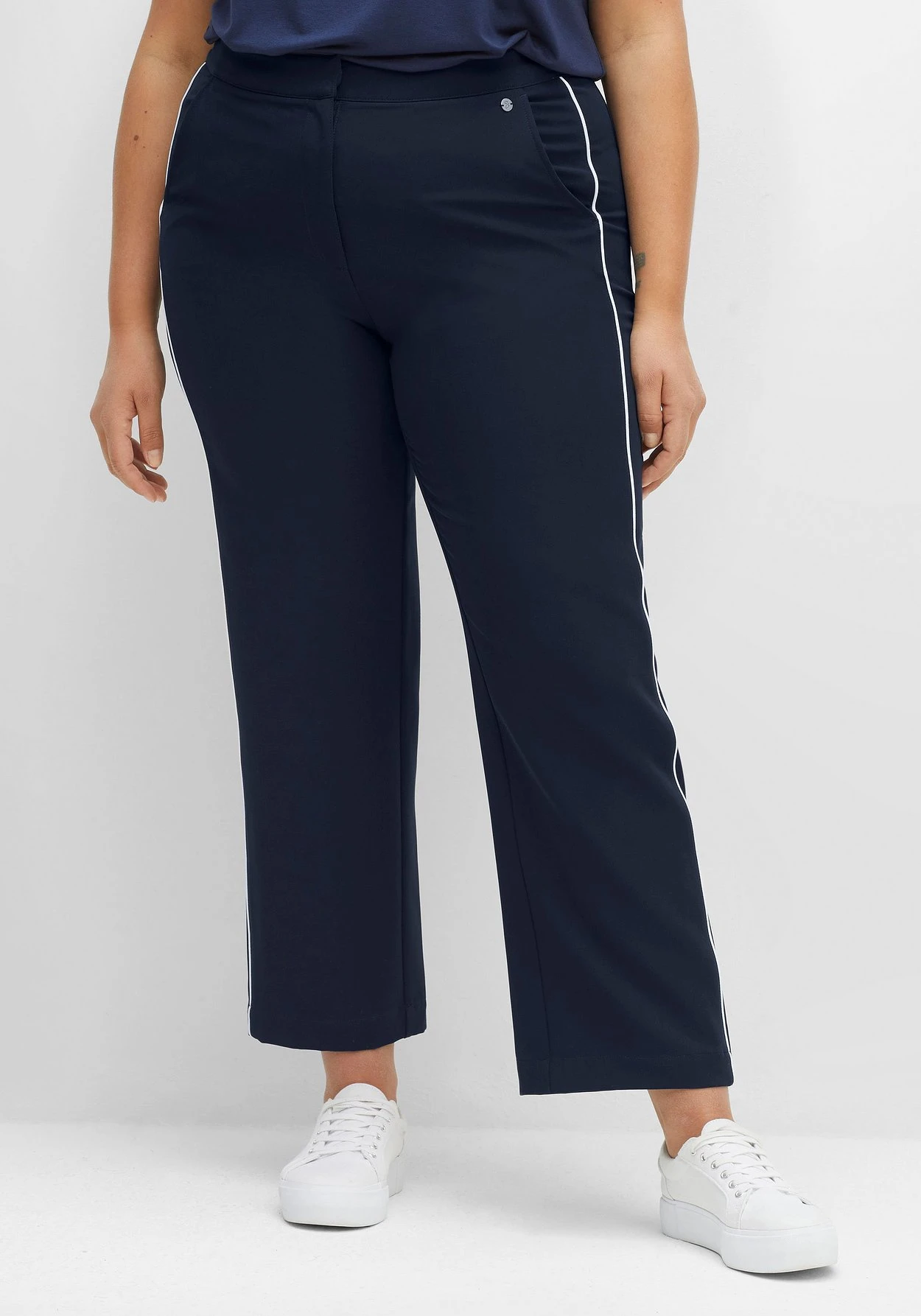 Sheego Gerade Hose Mit Seitlichem Kontrastpiping 3 Sheego Gerade Hose Mit Seitlichem Kontrastpiping