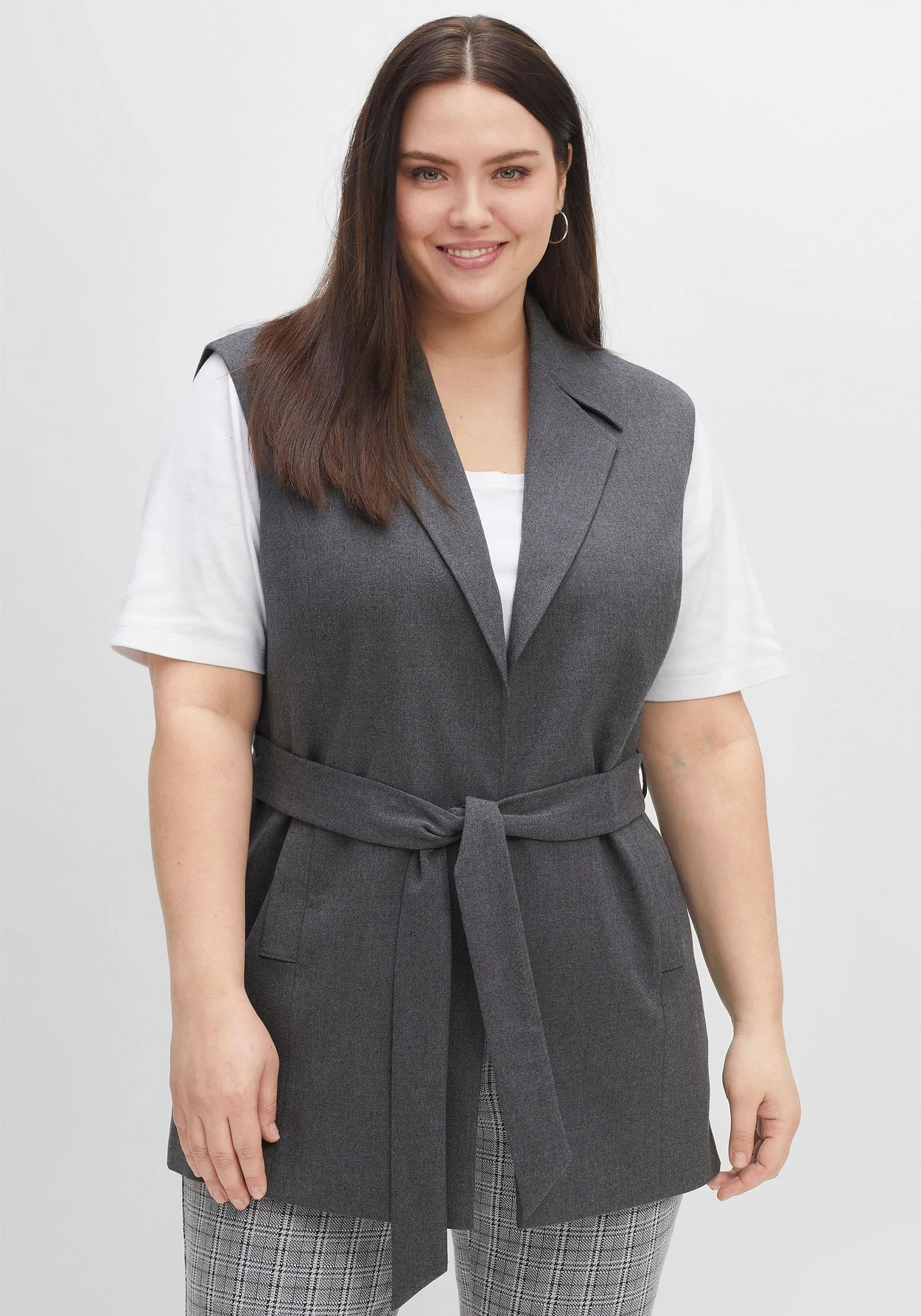 Sheego Longweste Mit Reverskragen Und Bindegürtel 3 Sheego Longweste Mit Reverskragen Und Bindegürtel