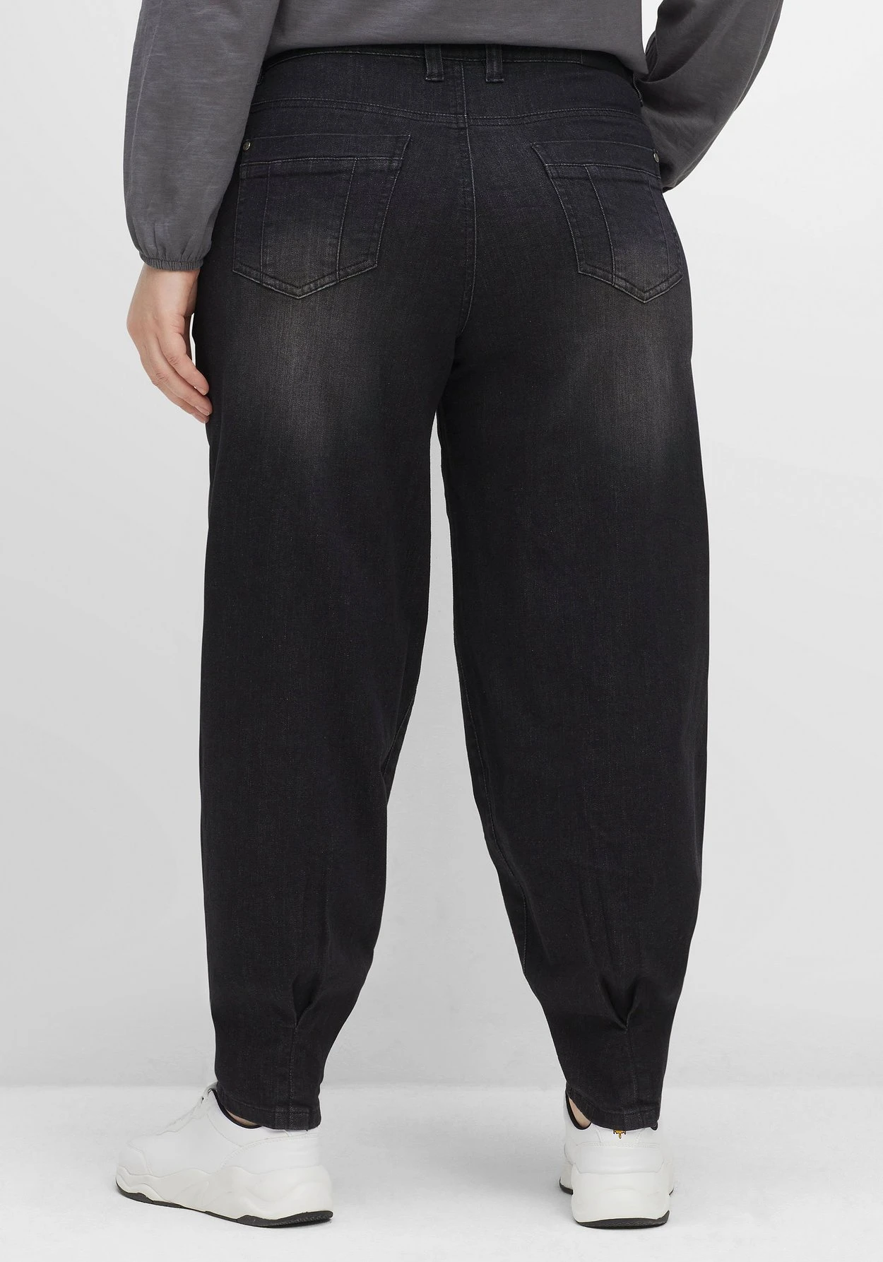 Sheego Mom-Jeans OLIVIA In Five-Pocket-Form 4 Sheego Mom-Jeans OLIVIA In Five-Pocket-Form – Bild 3