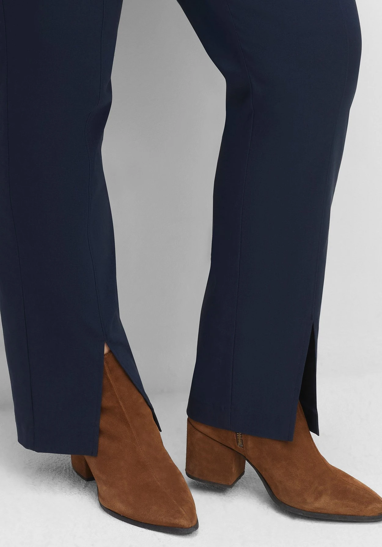 Sheego Bengalin-Hose Mit Schlitzen Vorn Am Saum 9 Sheego Bengalin-Hose Mit Schlitzen Vorn Am Saum – Bild 7