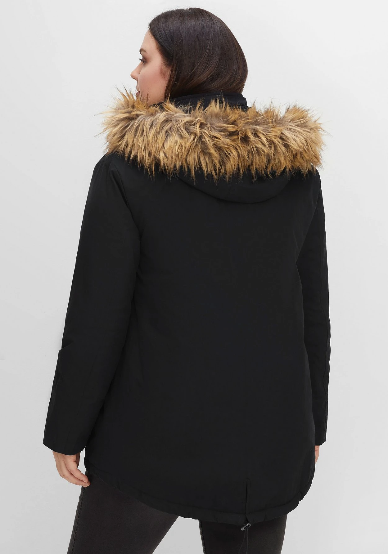 Sheego Longparka Mit Abnehmbarer Kapuze Und Fellimitat 5 Sheego Longparka Mit Abnehmbarer Kapuze Und Fellimitat – Bild 3