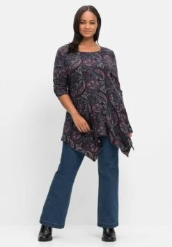 Zipfelshirt In Longform, Mit Paisley-Print 11 Zipfelshirt In Longform, Mit Paisley-Print -Sheego Verkaufsgeschäft 14564800377 04JI0 02 SH