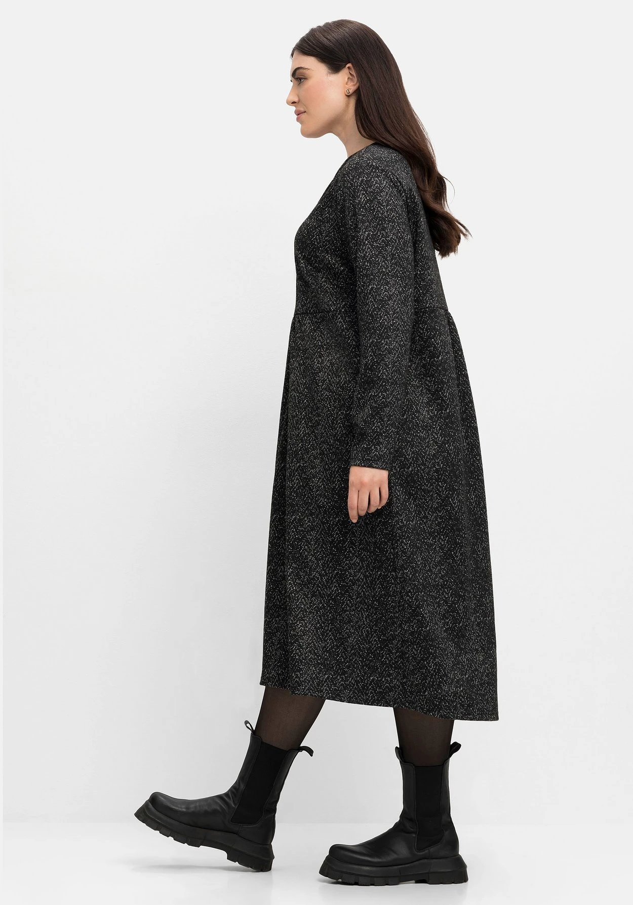 Sheego Jerseykleid In Salz-und-Pfeffer-Optik 4 Sheego Jerseykleid In Salz-und-Pfeffer-Optik – Bild 2