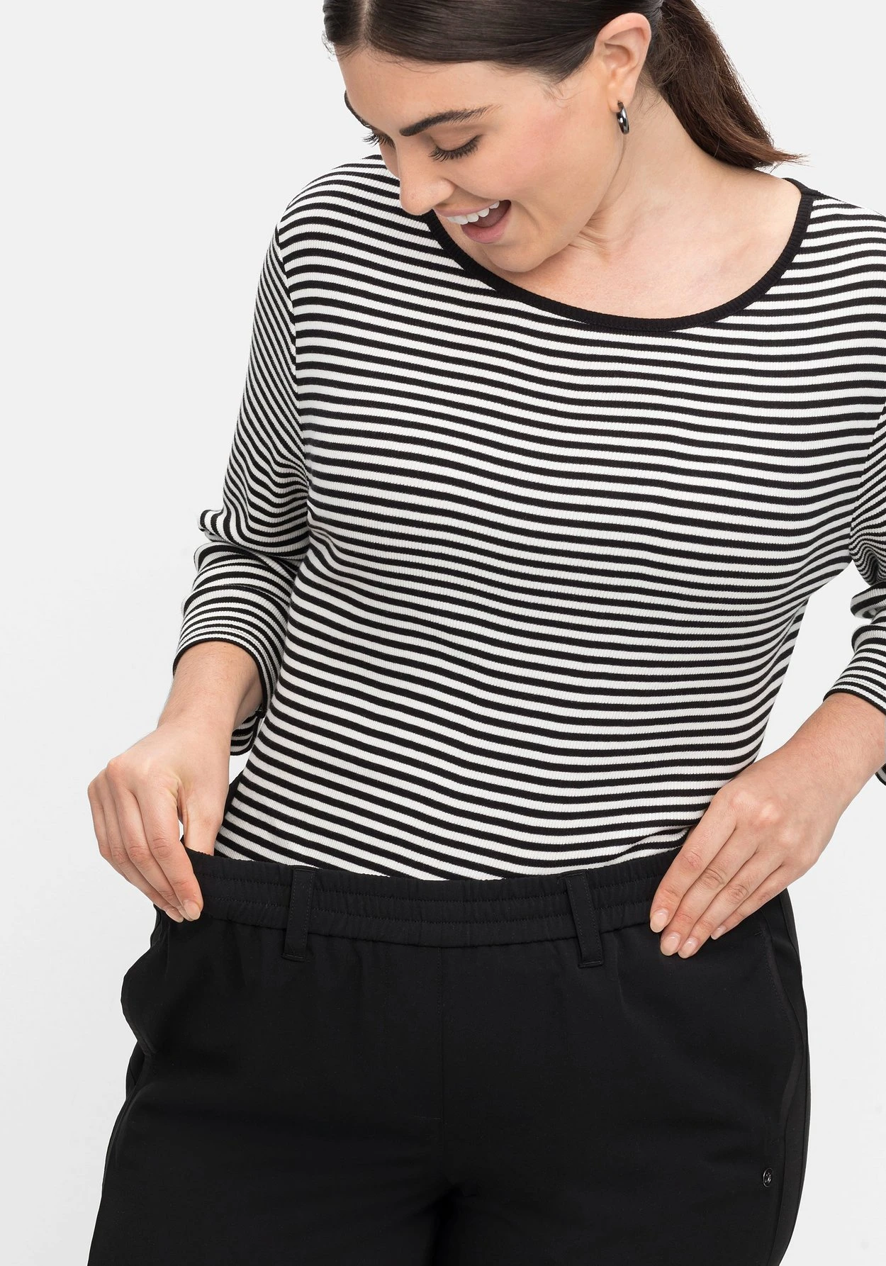 Sheego Gerade Hose Mit Gummibund Und Satinpiping 8 Sheego Gerade Hose Mit Gummibund Und Satinpiping – Bild 6