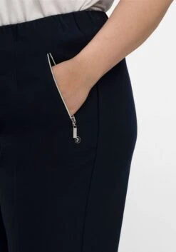 Sheego Schlupfhose Mit Bügelfalten Und Deko-Zipper 14 Sheego Schlupfhose Mit Bügelfalten Und Deko-Zipper -Sheego Verkaufsgeschäft 14581100035 04M8E 02 SH