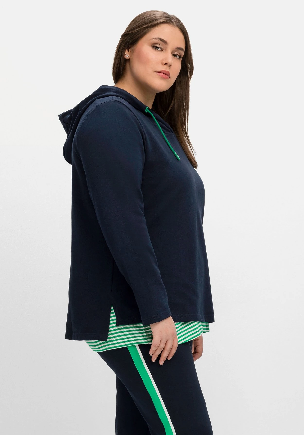 Sheego Jerseyhose Mit Zweifarbigem Galonstreifen 9 Sheego Jerseyhose Mit Zweifarbigem Galonstreifen – Bild 7