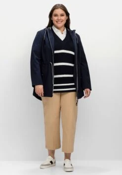 Sheego Softshell-Parka Mit Gestreifter Innenseite 11 Sheego Softshell-Parka Mit Gestreifter Innenseite -Sheego Verkaufsgeschäft 14681200035 04LPR 02 SH