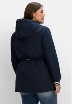 Sheego Kapuzenparka Mit Kontrastdetails Und Taillen-Tunnelzug -Sheego Verkaufsgeschäft 14685400035 04M4G 02 SH