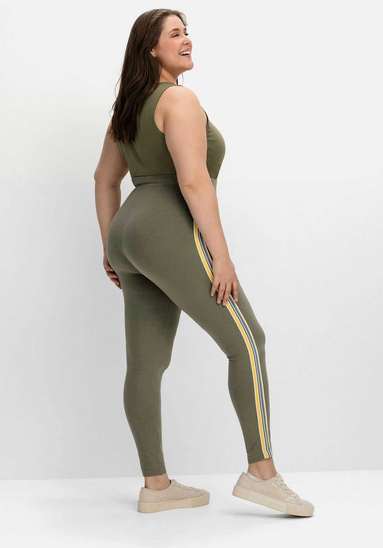 Sheego Leggings Mit Seitlichem Galonstreifen 4 Sheego Leggings Mit Seitlichem Galonstreifen – Bild 2