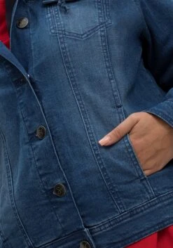 Sheego Kurze Jeansjacke Mit Kapuze 11 Sheego Kurze Jeansjacke Mit Kapuze -Sheego Verkaufsgeschäft 14688000053 04LXA 02 SH