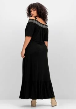 Sheego Strandkleid Mit Carmenausschnitt Und Volants -Sheego Verkaufsgeschäft 14788500289 04N7J 02 SH