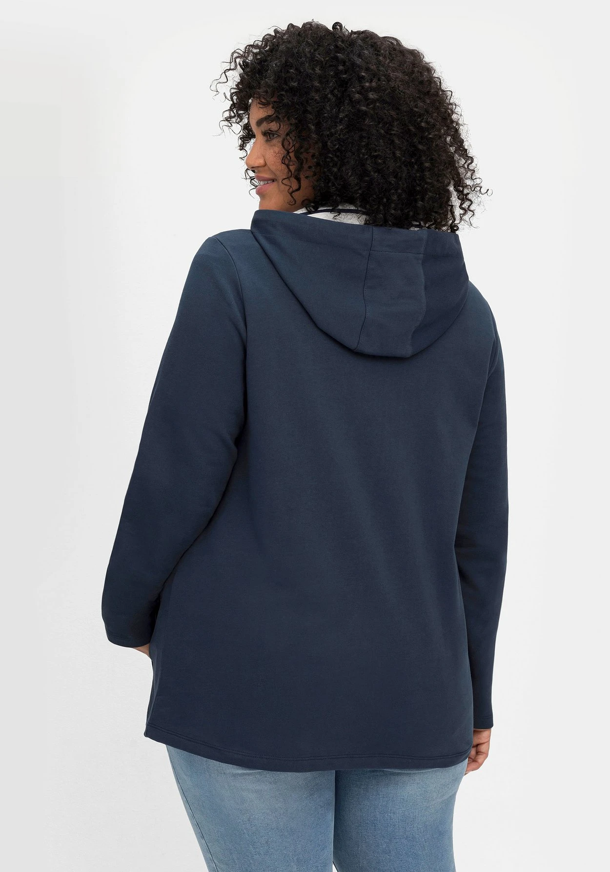 Sheego Sweatjacke Mit Innen Gestreifter Kapuze 4 Sheego Sweatjacke Mit Innen Gestreifter Kapuze – Bild 2