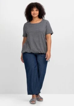 Sheego Shirt Mit Tunnelzug Am Saum Und Alloverprint 11 Sheego Shirt Mit Tunnelzug Am Saum Und Alloverprint -Sheego Verkaufsgeschäft 14894102119 04Q1S 02 SH