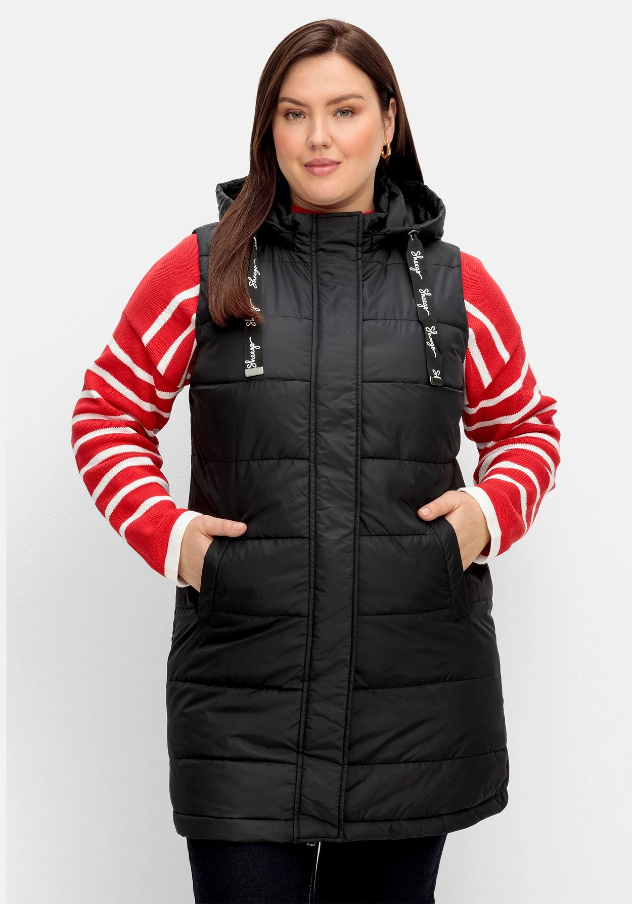 Sheego Lange Steppweste Mit Abnehmbarer Kapuze 7 Sheego Lange Steppweste Mit Abnehmbarer Kapuze – Bild 5