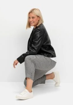 Sheego Schmale Bengalin-Hose In Anklelänge, Mit Karomuster 15 Sheego Schmale Bengalin-Hose In Anklelänge, Mit Karomuster -Sheego Verkaufsgeschäft 15005302107 04XJP 02 SH