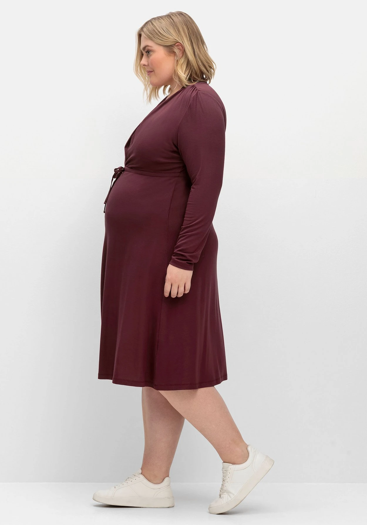 Sheego Stillkleid Aus Jersey, Mit Minimalprint 4 Sheego Stillkleid Aus Jersey, Mit Minimalprint – Bild 2