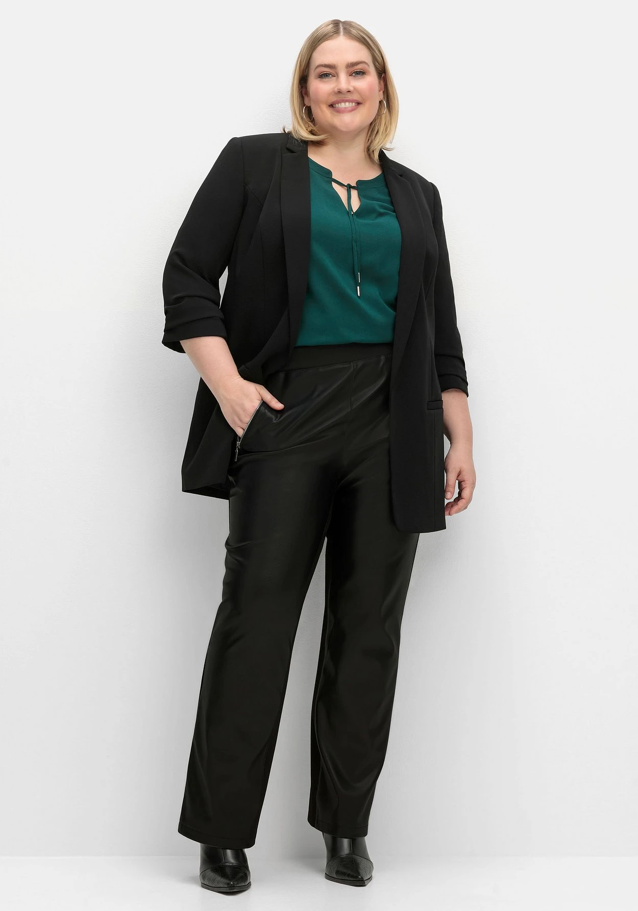 Sheego Gerade Hose Mit Stretchbund, Im Materialmix 3 Sheego Gerade Hose Mit Stretchbund, Im Materialmix