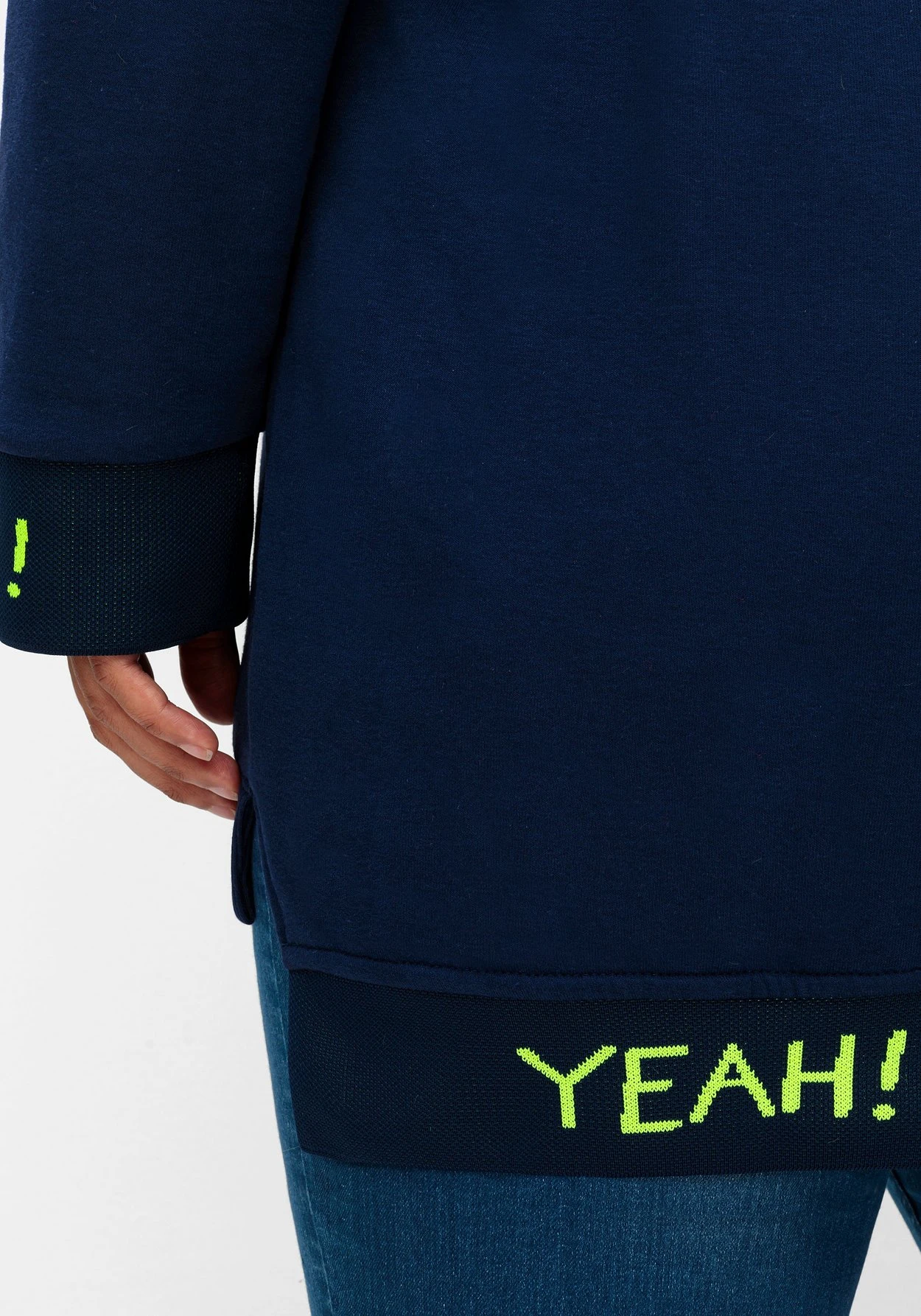 Oversize-Sweatshirt Mit Statement-Frontdruck 8 Oversize-Sweatshirt Mit Statement-Frontdruck – Bild 6