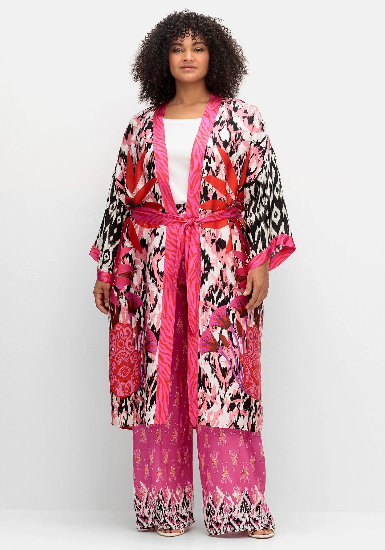 Weite Hose Mit Alloverdruck Und Gummibund 3 Weite Hose Mit Alloverdruck Und Gummibund