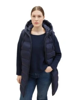 Lange Steppweste Mit Kapuze, In Leichter Qualität